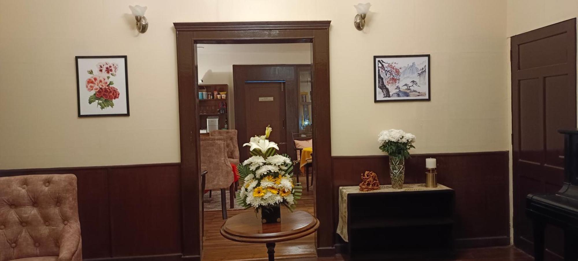 Montevideo Boutique Homestay Shillong Exterior foto